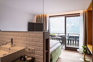 Kuschelzimmer mit Seeblick und Balkon